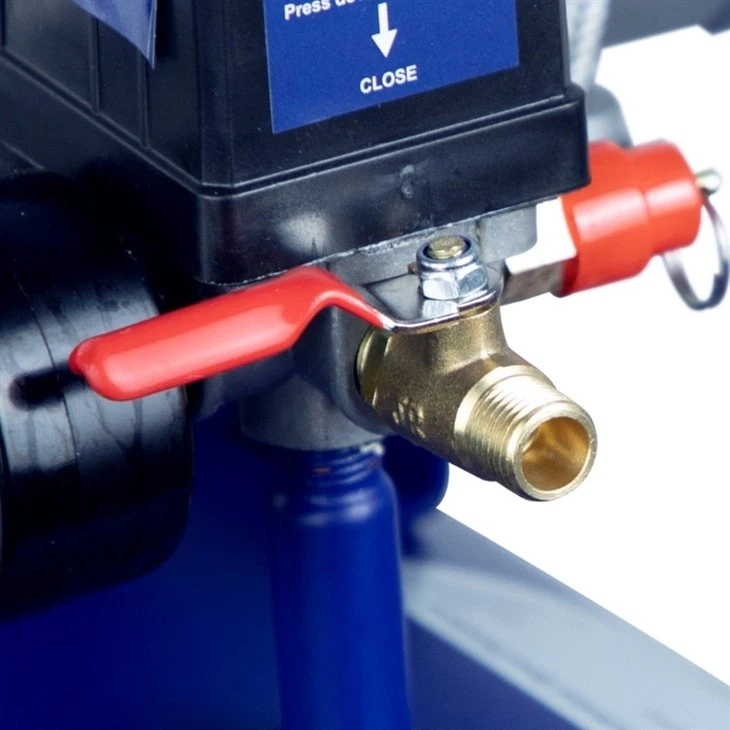 Quiet Air Compressor 30L